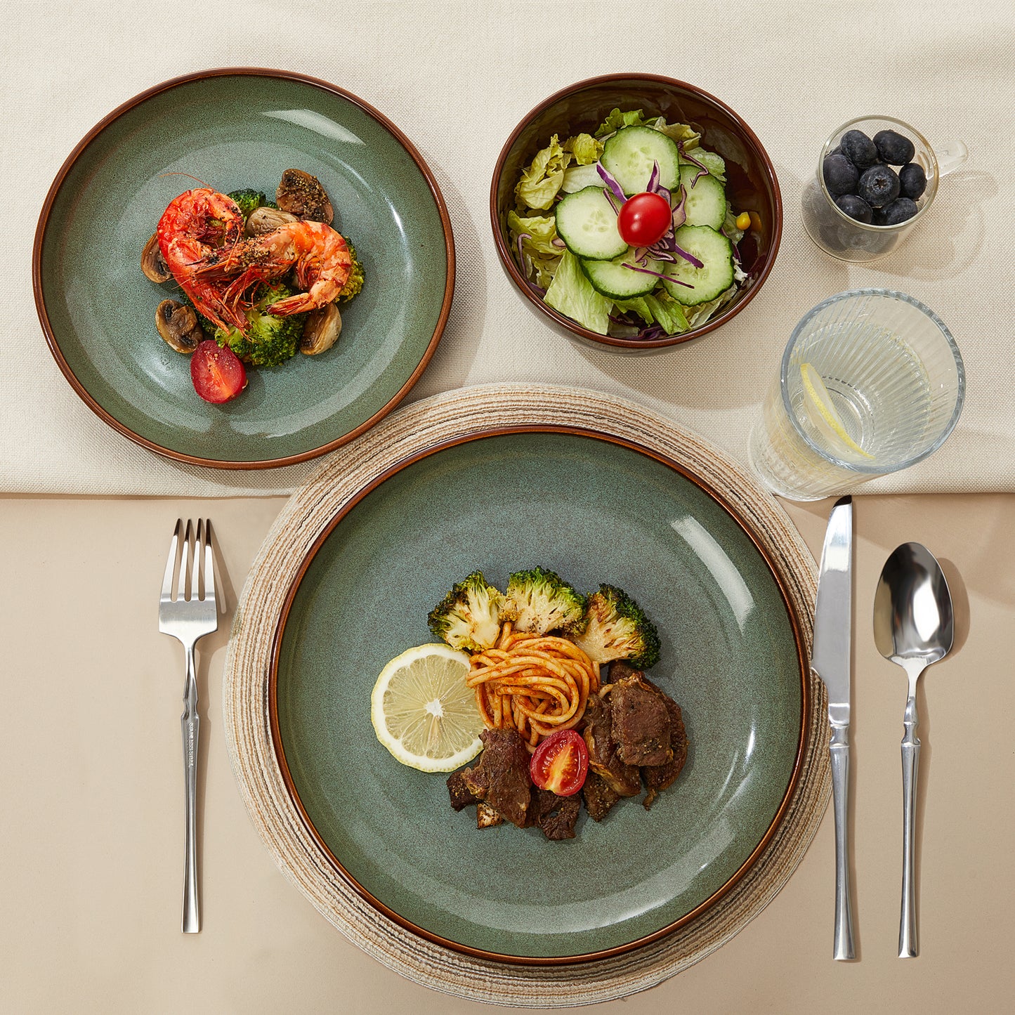 Pokini Stoneware Dinnerware Sets, Ceramic Plates and Bowls Sets, Microwaveable & Dishwasher Safe Dish Sets for 4, Kitchen Dinner Plates & Cereal Bowls, Sage Green