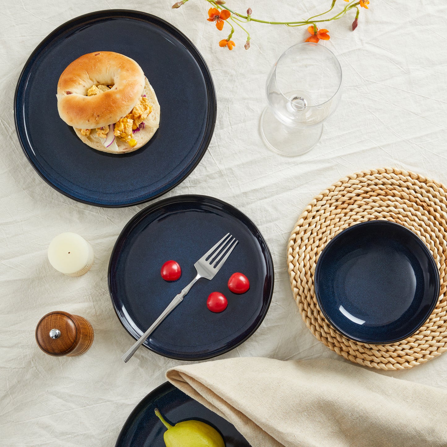Pokini 18-Piece Stoneware Dinnerware Sets, Kitchen Plates and Bowls Sets, Dish Sets service for 6,Starry Blue