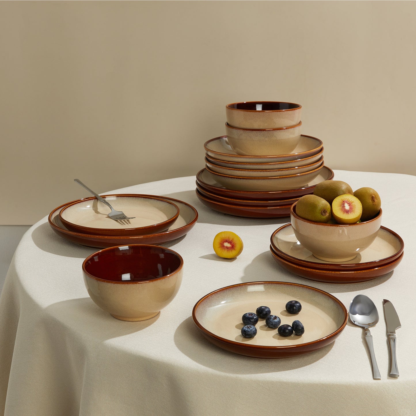 Dinnerware Set, 18 Pieces Stoneware Plates and Bowls Set, Handmade Reactive Glaze Dishes Set, Scratch Resistan Round Ceramic Dish Sets Service for 6, Dishwasher & Microwave Safe, Brown Yellow